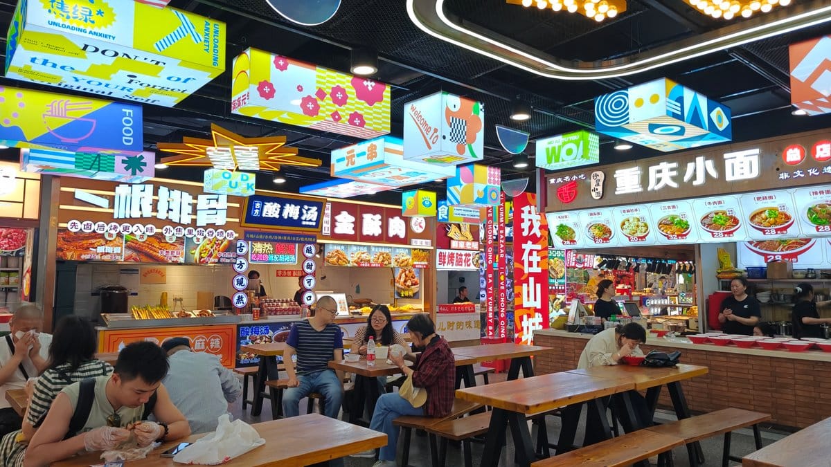 Neon Bayi food street energy