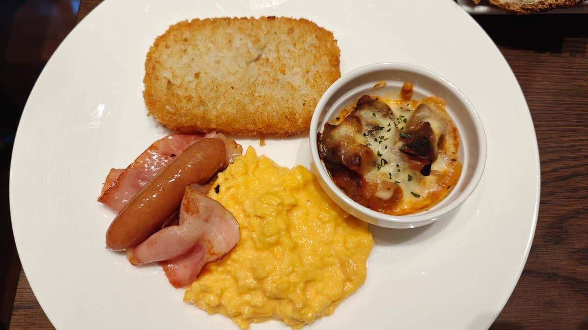 Plated hot breakfast eggs