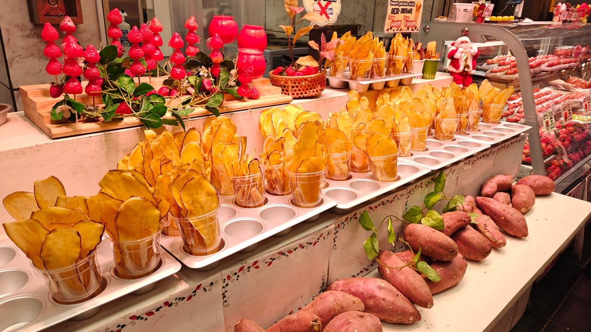Sweet potato chips and candy apple stall —