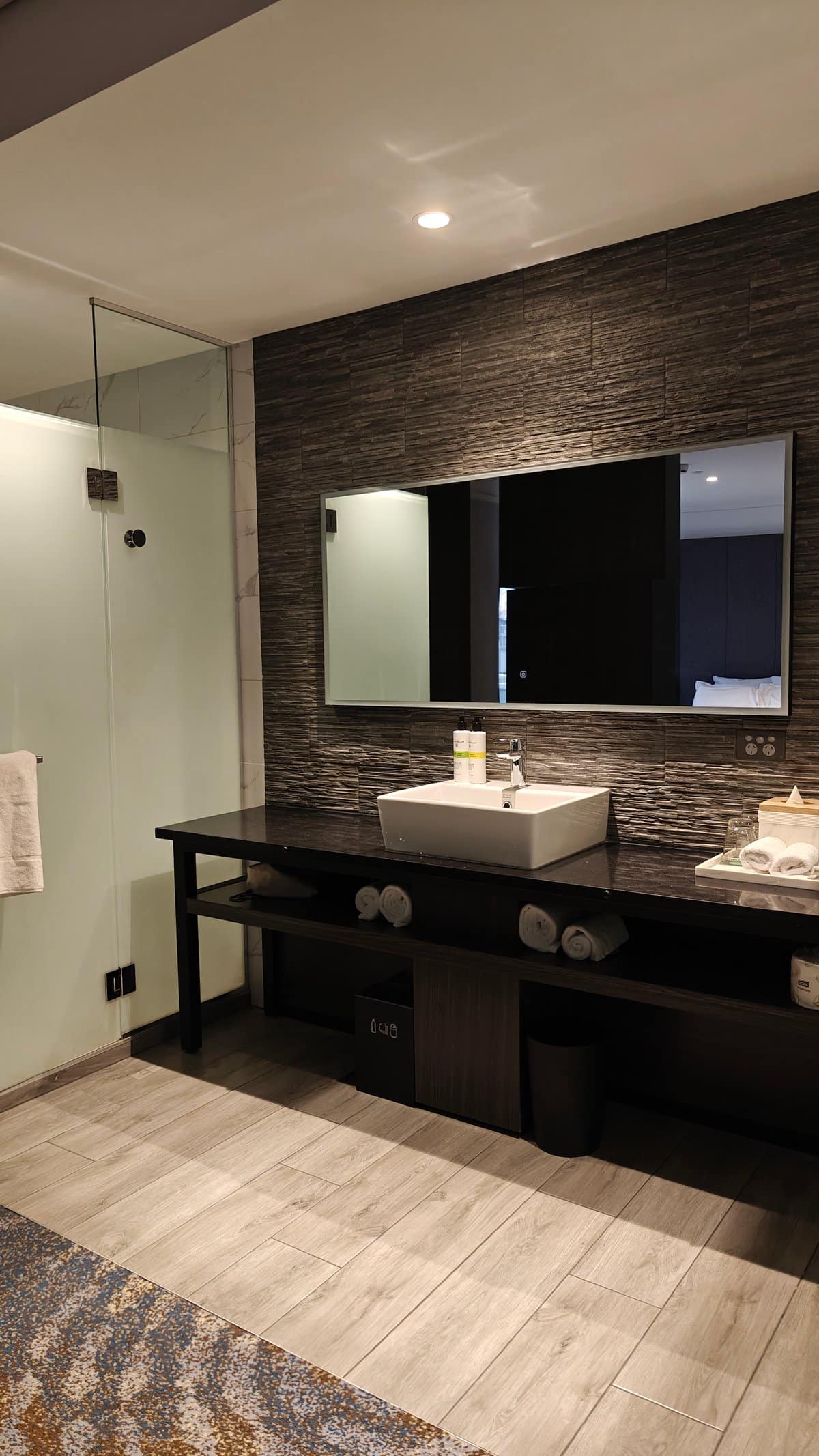 Bathroom vanity with vessel basin
