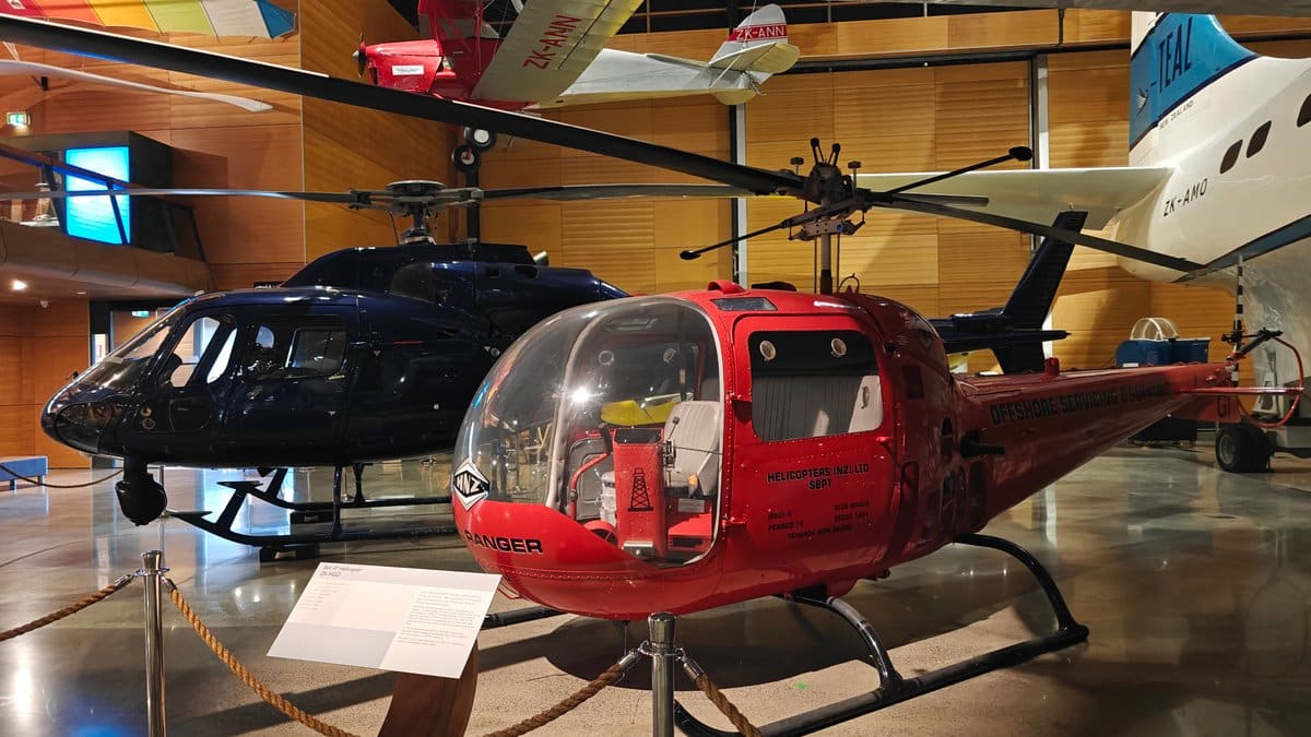 Bell 47 bubble-canopy helicopter
