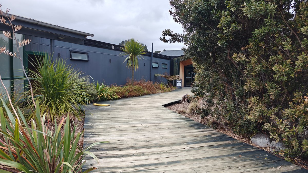Boardwalk to the visitor centre