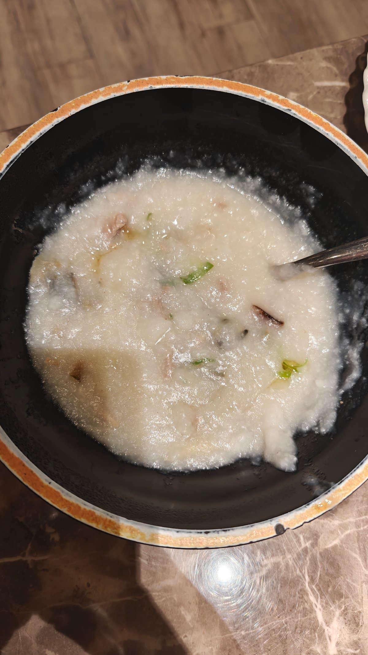 Claypot of milky Cantonese congee