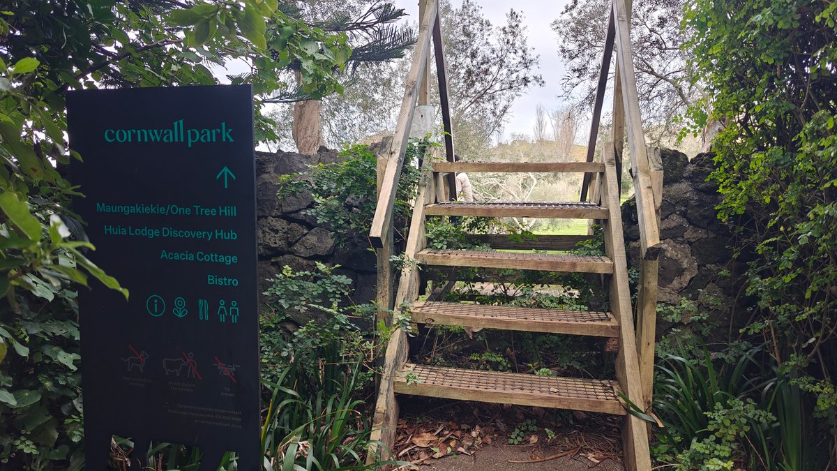 Cornwall Park wayfinding sign