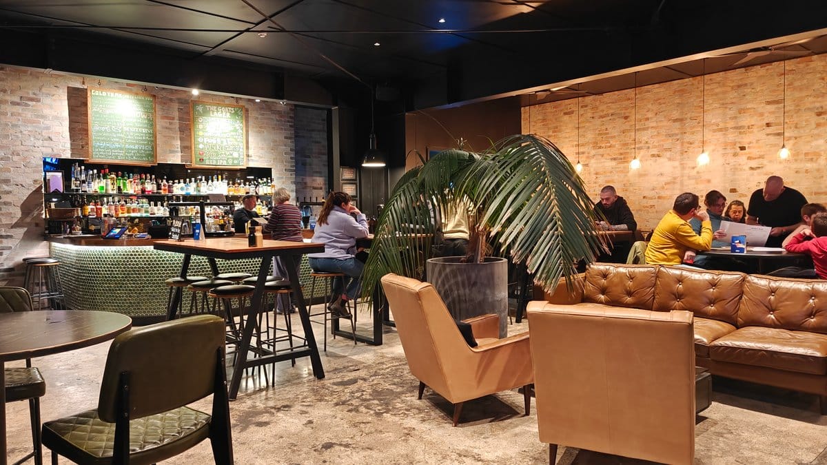 Cosy lounge with trailing greenery