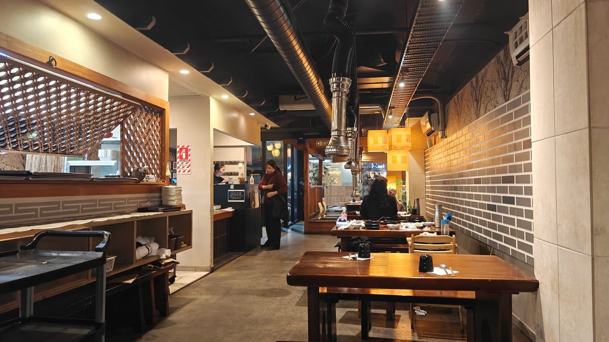 Faro mark on exposed brick wall