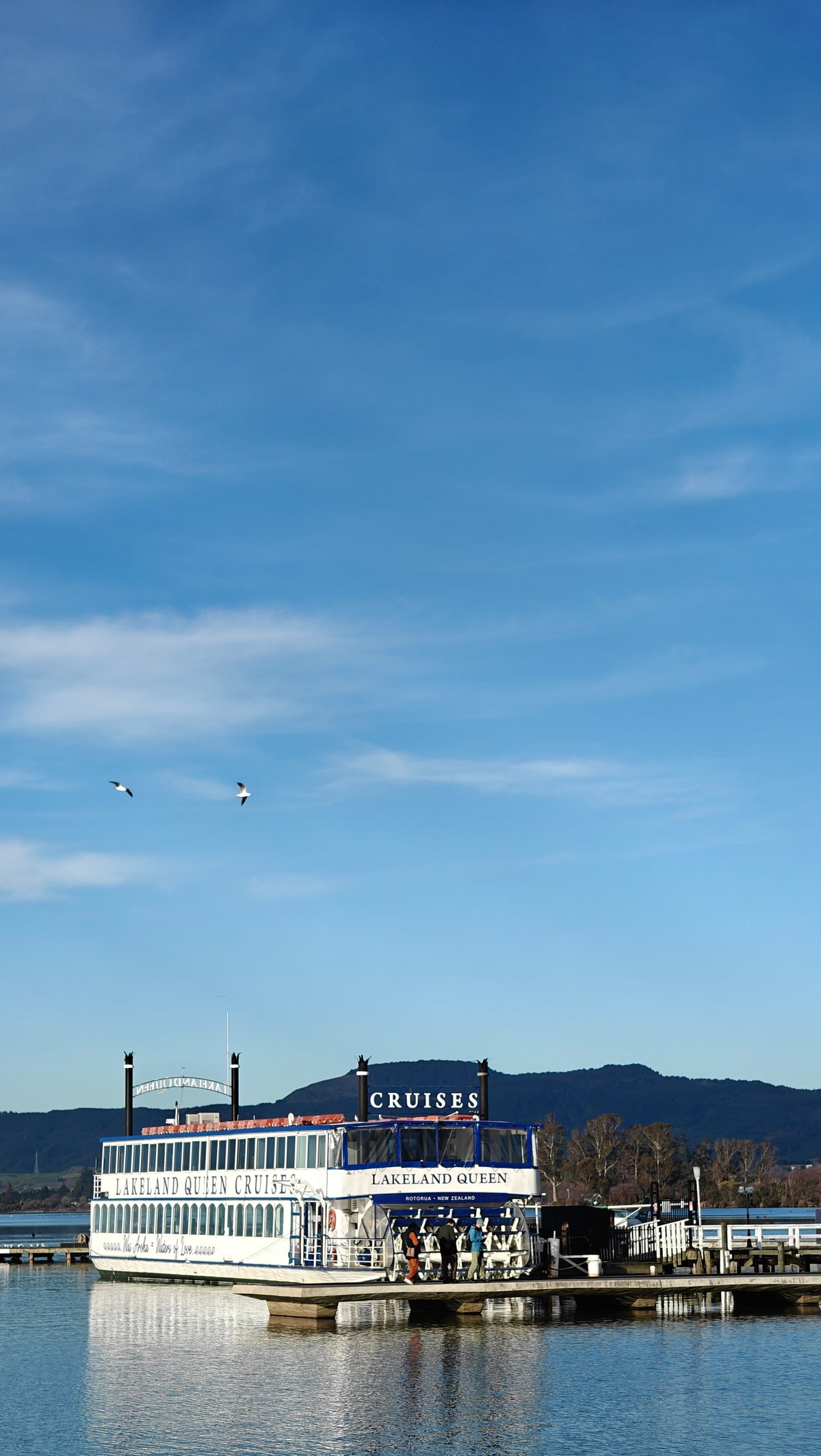 Lakeland Queen under cruises banner