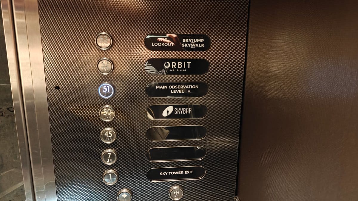 Lift car to observation levels