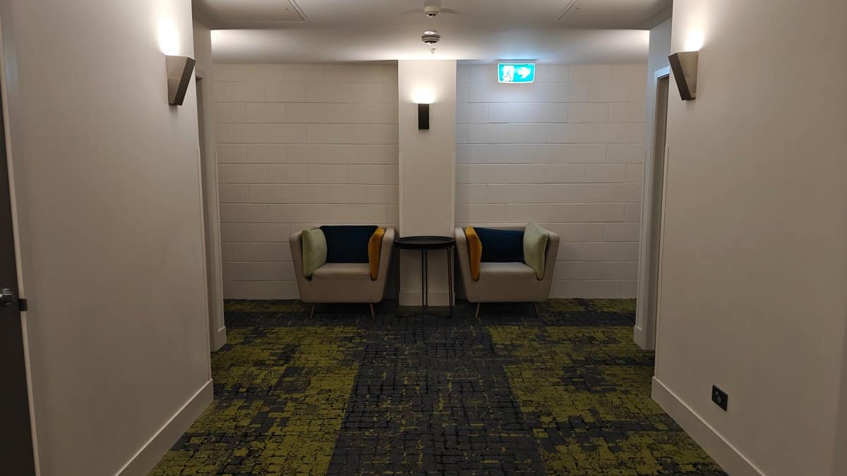 Lift lobby with waiting bench