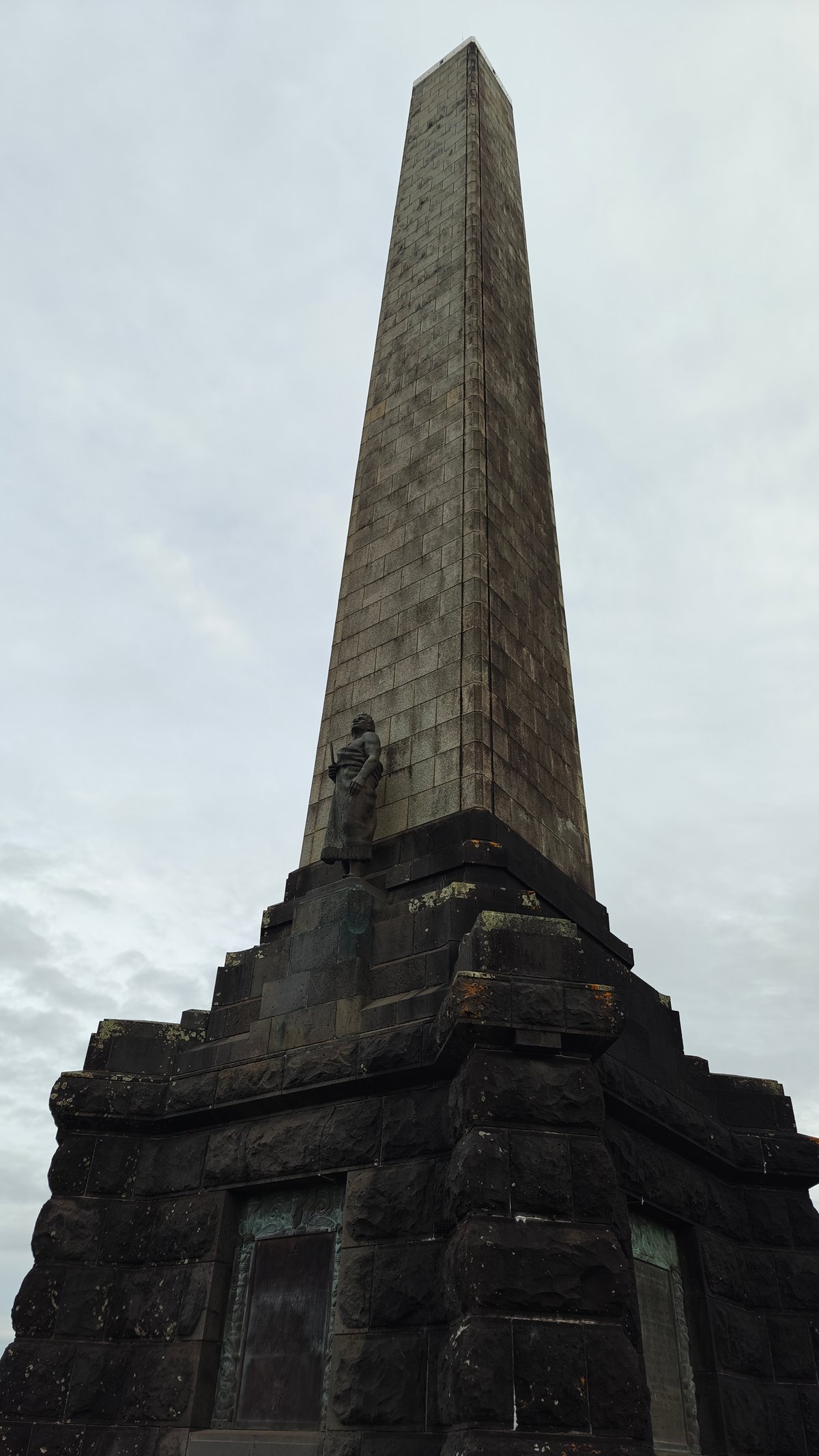 Looking up the obelisk into cloud