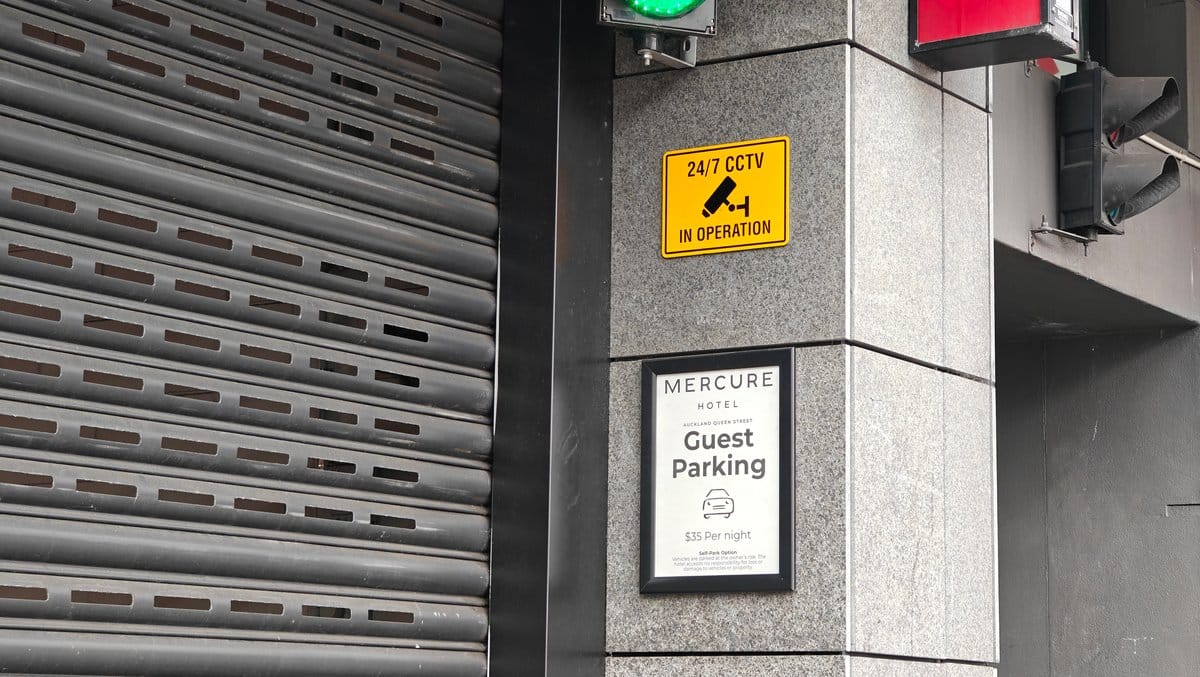 Mercure guest parking entrance sign