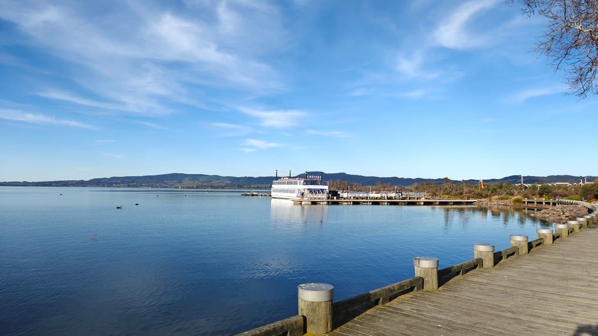 Paddle steamer moored on lakefront