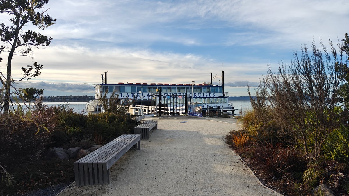 Path bench facing paddle steamer