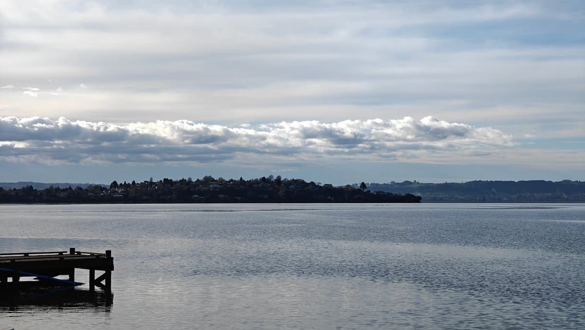 The lake with a low jetty at the