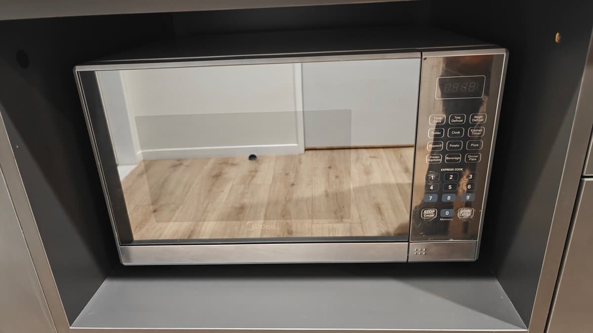 The microwave built into the joinery.
