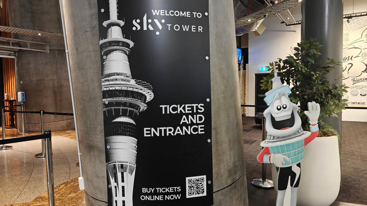 Tickets and entrance pillar
