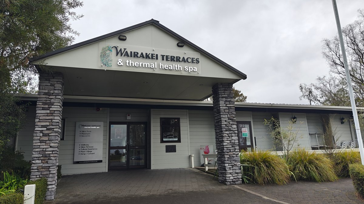 Wairakei Terraces visitor building